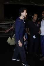 Tiger Shroff leaves for IIFA on Day 2 on 21st June 2016